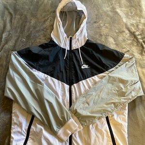 Nike windbreaker
